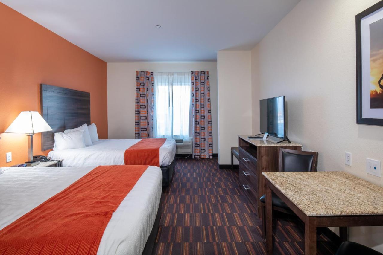 Home Away Kitchen Suites Enid Екстер'єр фото